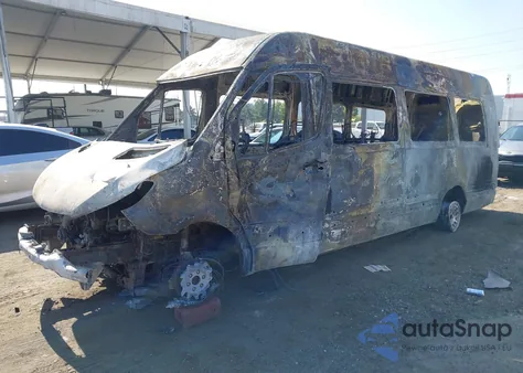 2022 Mercedes Benz Other from USA, damaged, VIN W1X4EDVY2NT08368